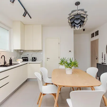 A Riduli Apartment